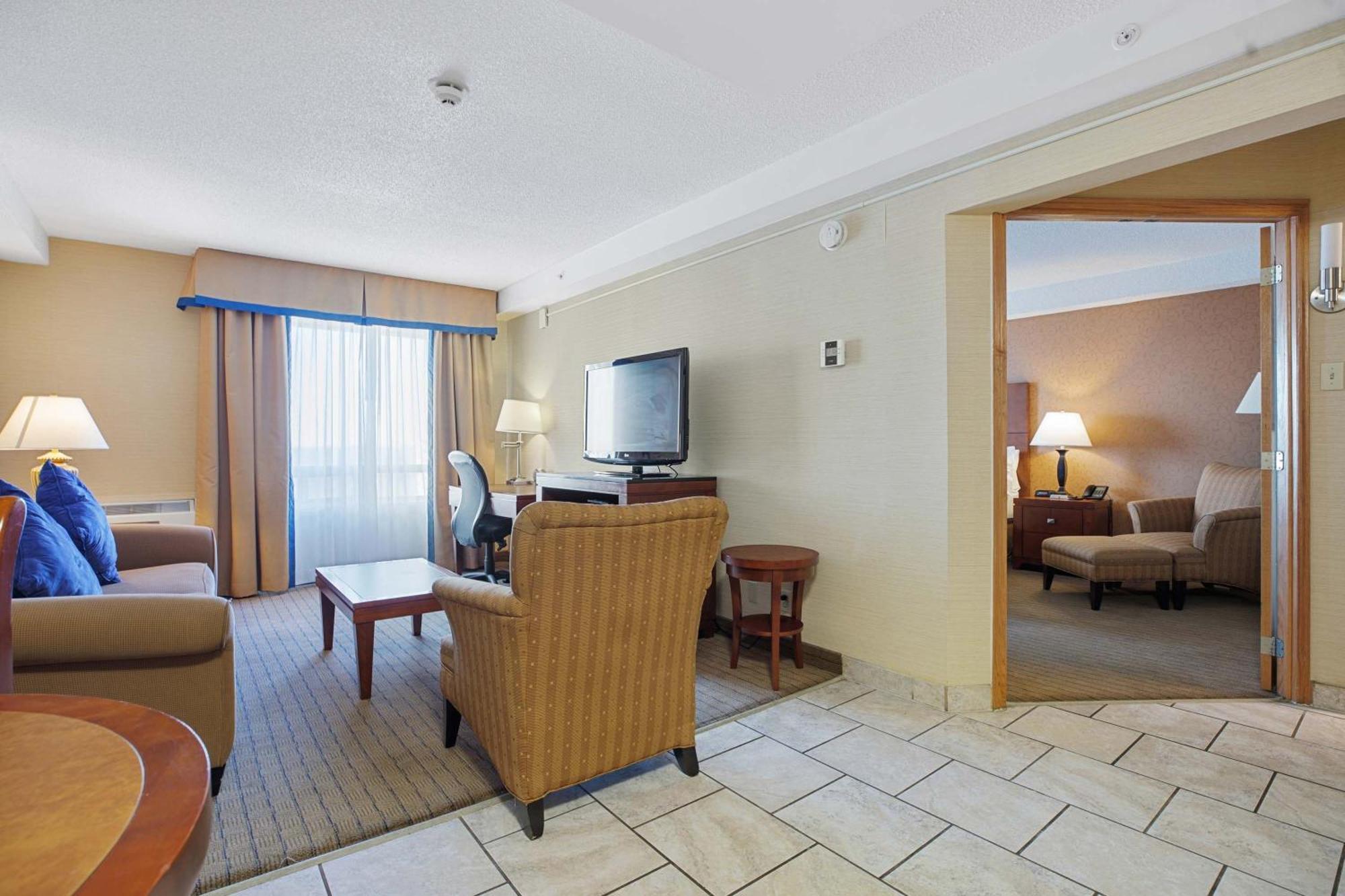 Sandman Hotel & Suites London Downtown エクステリア 写真