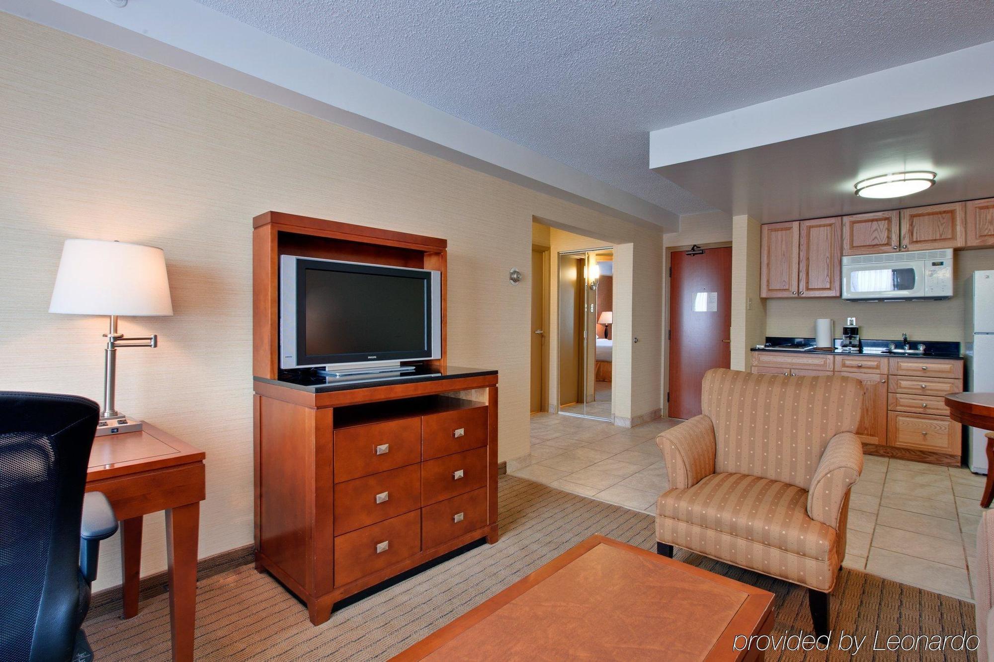 Sandman Hotel & Suites London Downtown 部屋 写真