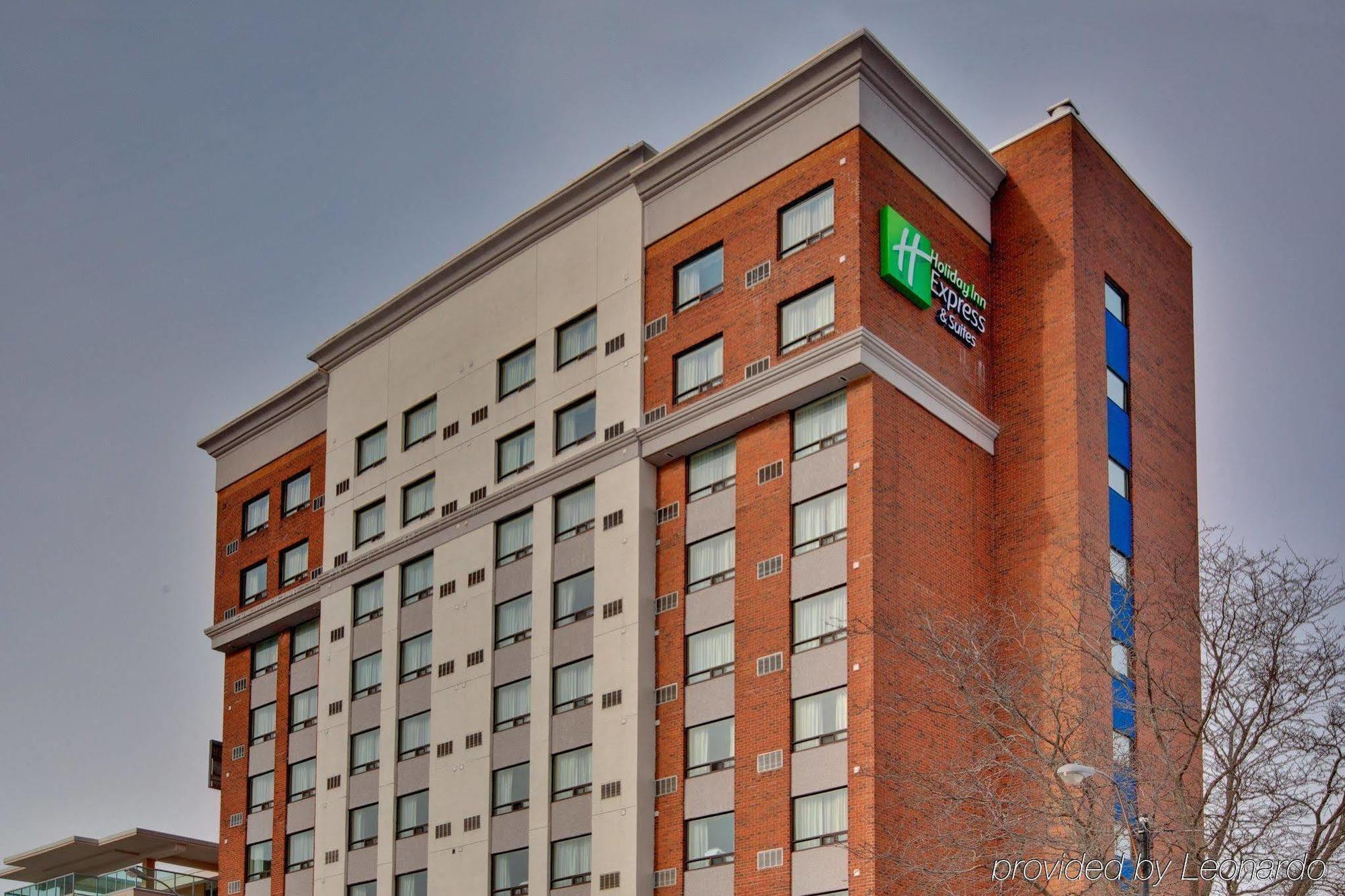 Sandman Hotel & Suites London Downtown エクステリア 写真